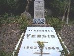 Tombe de Yersin - Suoi Dau